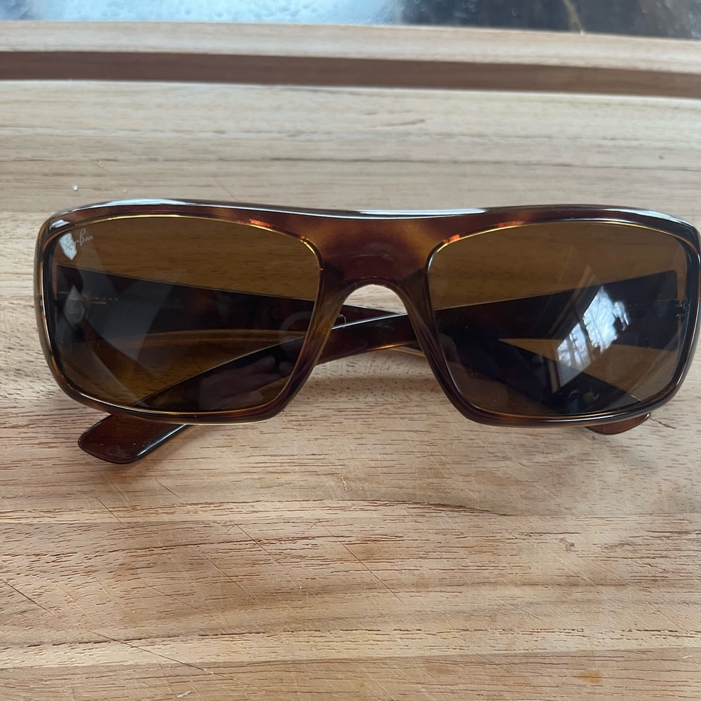 Ray Ban Polarized RB4075 Rectangular Sunglasses Tortoiseshell Polished Havana v2